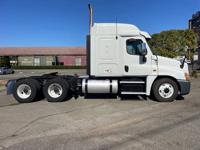 2014 FREIGHTLINER CASCADIA MIDROOF SLEEPER SAN FRANCISCO - Image 5