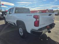 2022 Chevrolet Silverado 2500 Long Box 4X4 WHEAT RIDGE - Image 4