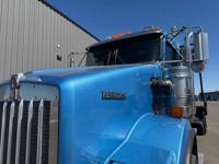 2015 *Kenworth* *T800* *Hooklift* Truck Kenworth T800 - Image 4