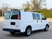 2010 GMC Savana AWD - Cargo Van Glenview - Image 8
