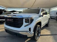 2025 GMC Sierra 1500 Pro Regular Cab – 1,195 Miles, Clean Bloomington - Image 9