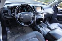 2011 TOYOTA LANDCRUISER 4WD TONS OF SERVICE RECORDS SEATS 8 lx570 HARD TO FIND, RUST FREE LANDCRUISER - Image 6