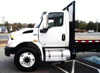 2019 International MV607 26’ Flatbed Truck Cummins 834 Newport, NC - Image 7