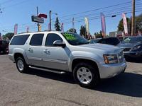 2013 Chevrolet Suburban LT 4x4 4dr SUV (6215 SE 82 AVE PORTLAND,OR 972 - Image 3