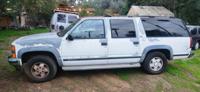 1994 Chevy Sububan 4x4 350 v8 Auto, All power, 3rd row seat, Runs grt San Marcos - Image 3