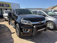 2017 Chevrolet Colorado 2WD Crew Cab 128.3 WT - Image 3