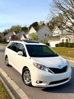 Toyota sienna XLE Leather Sunroof, Backup camera Bluetooth 0 accidents Lawrenceville - Image 2