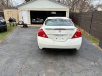 2008 Nissan Altima coupe 2.5S Aurora - Image 5