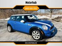 2009 Mini Cooper S 2dr Hatchback _Mini_ _Cooper_ _Coupe_ - Image 2