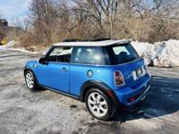 2009 Mini Cooper S 2dr Hatchback _Mini_ _Cooper_ _Coupe_ - Image 6