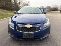 2012 Chevy Cruze (Excellent Condition/Runs Well/Garage Kept) WI/IL Border - Image 10