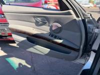 2006 BMW 325i One Owner/No Accidents Angel 4️⃣8️⃣0️⃣ 9️⃣9️⃣3️⃣ 6️⃣6️⃣3️⃣3️⃣ - Image 9