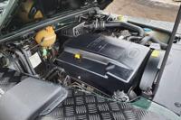 2001 Land Rover Defender 110 Td5 5-Speed New York - Image 9