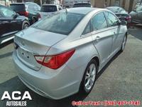 2011 Hyundai Sonata LIMITED ***Guaranteed Financing!!! + ACA Auto Sales - Image 6