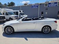 2015 Lexus IS 250C Base 2dr Convertible - Image 4