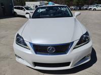 2015 Lexus IS 250C Base 2dr Convertible - Image 10