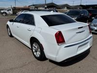 2020 Chrysler 300 💥EXCELLENT CONDITION 💥 - Image 6