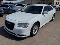 2020 Chrysler 300 💥EXCELLENT CONDITION 💥 - Image 7