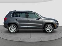 2013 Volkswagen Tiguan AWD TACOMA - Image 9