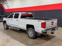 2018 CHEVROLET SILVERADO 3500 LTZ 6.6L DURAMAX CREW CAB LONG BED 4X4 STYLE MOTORS LLC WARRANTIES AND FINANCING AVALIBLE - Image 4