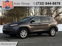2018 Jeep Cherokee Latitude Plus 4x4 4dr SUV East Brunswick, NJ - Image 2