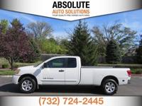 2008 Nissan Titan SE 4x4 4dr King Cab Long Bed Nissan Titan Truck - Image 3