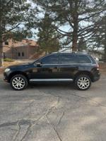 2008 VOLKSWAGEN TOUAREG — 130K MILES!!! 29 SERVCE RECORDS!! Aurora - Image 3