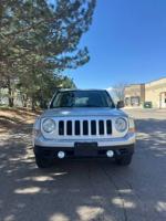 2011 JEEP PATRIOT LATITUDE 4WD — 100K MILES!!! Aurora - Image 9