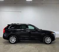 2016 Volvo xc90 T6 Momentum Sport Utility 4D north chicagoland