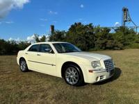 2006 Chrysler 300-Series C 4dr Sedan _Chrysler_ _300-Series_ _Sedan_ - Image 3
