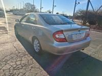 2002 TOYOTA CAMRY WAUKEGAN, ILLINOIS - Image 4