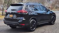2018 Nissan Rogue SV Midnight Edition AWD! westchester - Image 4