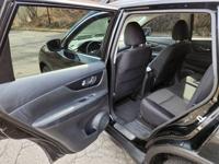 2018 Nissan Rogue SV Midnight Edition AWD! westchester - Image 8