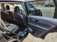 2018 Nissan Rogue SV Midnight Edition AWD! westchester - Image 10