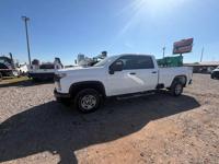2020 Chevrolet Silverado 2500HD Crew Cab 4X4 Diesel 6.6L Pickup S Manning Rd El Reno, Ok / N.E.Corner of I-40 & Manning - Image 4