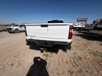 2020 Chevrolet Silverado 2500HD Crew Cab 4X4 Diesel 6.6L Pickup S Manning Rd El Reno, Ok / N.E.Corner of I-40 & Manning - Image 10