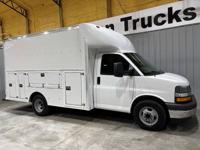2018 Chevrolet Express 3500 DRW Utility Van Mid TN - Image 2