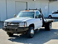 2005 CHEVROLET SILVERADO 3500 W/T 6.6L DURAMAX 4X4 FLAT BED WORK TRUCK NORTH JACVKSONVILLE - Image 2