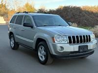 2007 Jeep Grand Cherokee Limited 4WD SUPER LOW MILES • RARE HEMI Jeep Cherokee in Beaverton - Image 4