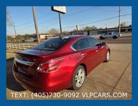 Very Nice 2015 Nissan Altima Oklahoma city - Image 4