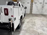 2019 Ford F-350 4x4 Extended Cab XL DRW Utility Bed Back Up Camera Mid TN - Image 9