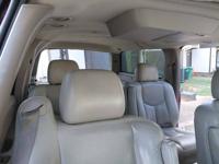 PRICED TO SELL 2006 GMC YUKON XL SLT ATLANTA - Image 7