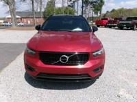 2021 Volvo XC40 T5 R-Design AWD Carrollton - Image 3