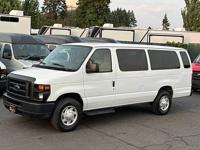 2013 Ford E350 - 15 PASSENGER VAN / 12K MILES!!! Handicap Van washington county - Image 3