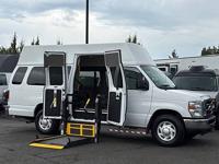 2013 Ford E-350 - WHEELCHAIR VAN / HANIDCAP VAN Handicap Van washington county - Image 2