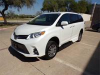2018 TOYOTA SIENNA EXL-NAV WHEELCHAIR HANDICAPPED POWER RAMP VAN Irving, TX - Image 5