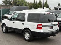 2015 Ford Expedition - 4WD / SERVICED!! Handicap Van washington county - Image 5