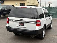2015 Ford Expedition - 4WD / SERVICED!! Handicap Van washington county - Image 7