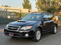 2008 Subaru Outback 2.5XT Limited AWD 4dr Wagon 5A w/VDC Handicap Van washington county - Image 4