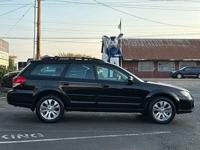2008 Subaru Outback 2.5XT Limited AWD 4dr Wagon 5A w/VDC Handicap Van washington county - Image 6